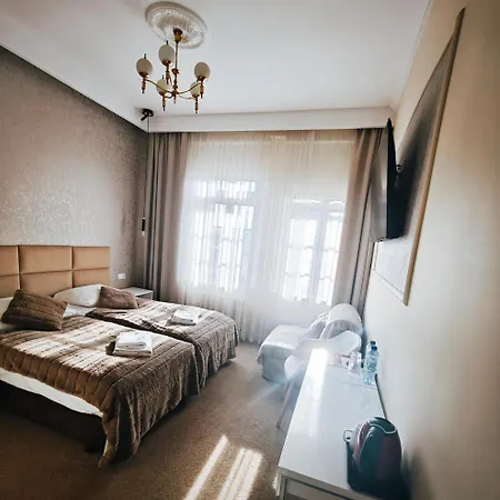 Hotel Maria Helena 3*